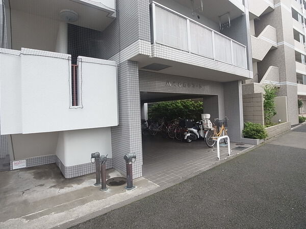 【ＭＡＣ府中コート】外観