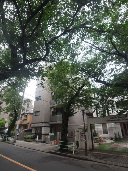 ライオンズマンション府中桜通り 3枚目 ライオンズマンション府中桜通り