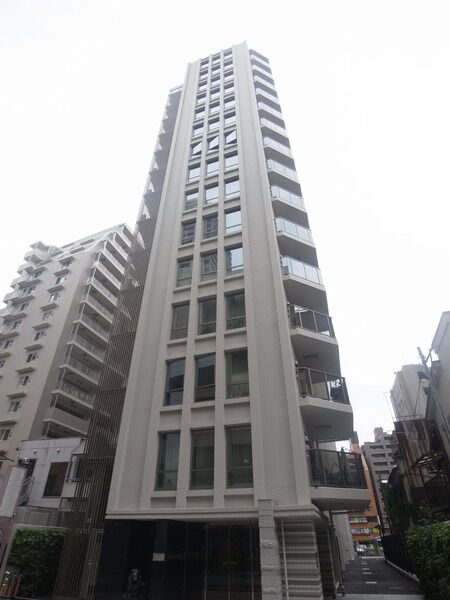 ライオンズ府中駅前