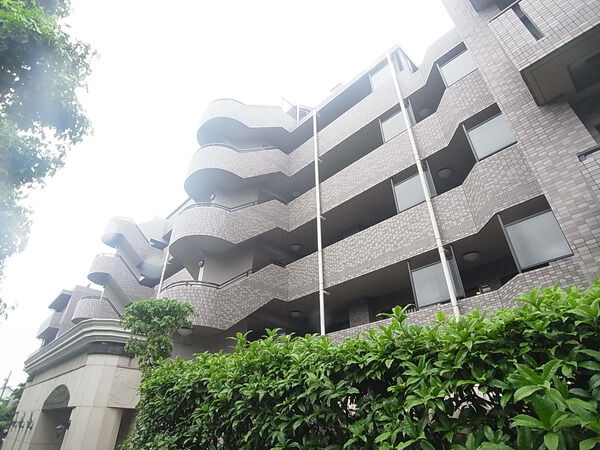 ライオンズヴィアーレ東府中