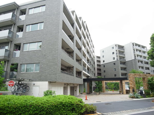 【ライオンズ調布つつじヶ丘シーズンズヒル】外観