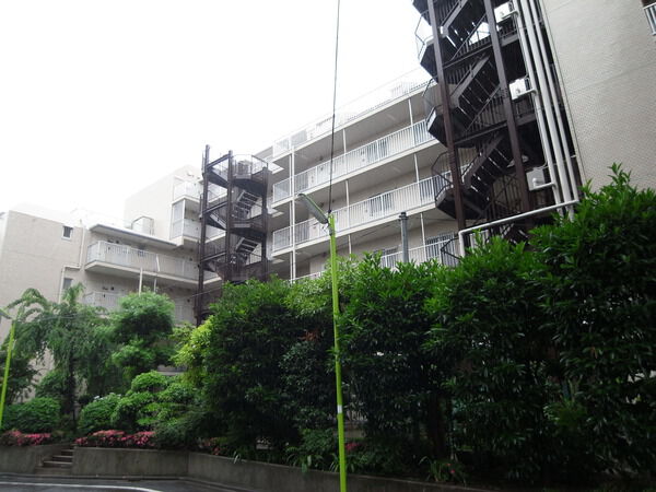 千歳烏山ロイヤルマンション 3枚目 千歳烏山ロイヤルマンション