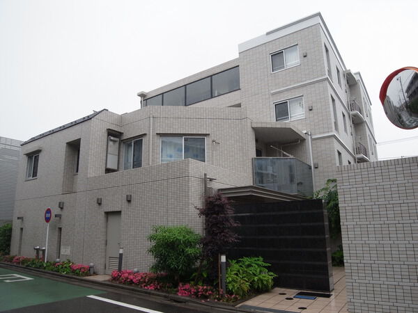 ライオンズ千歳烏山プレド