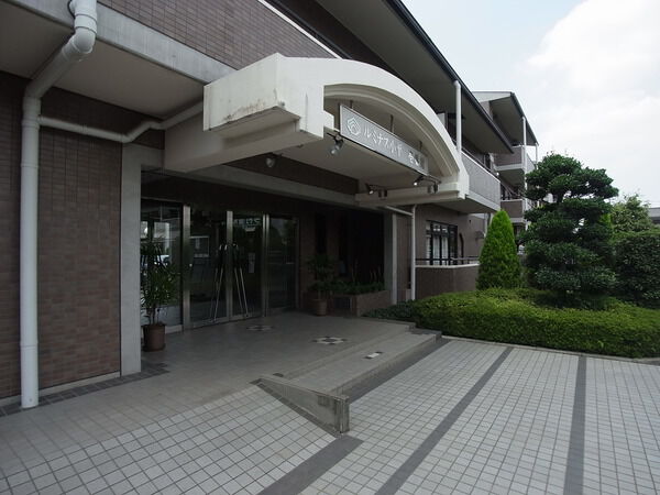 【ルミナス小平】エントランス