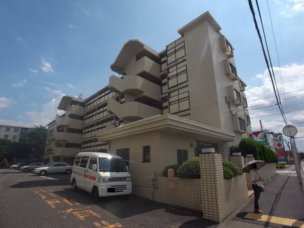 【プルミエール久米川】外観