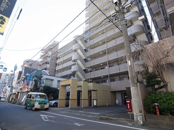 【ライオンズステーションプラザ久米川】外観