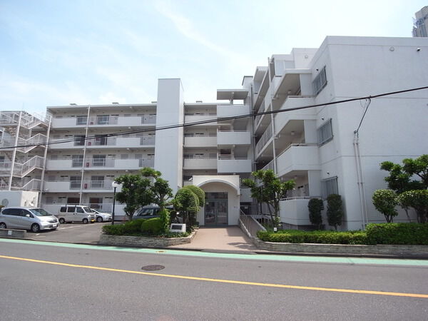 久米川ハウス