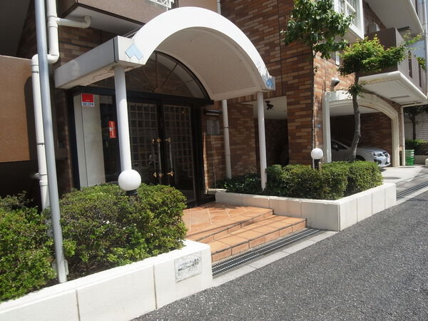 アジュール朝霞