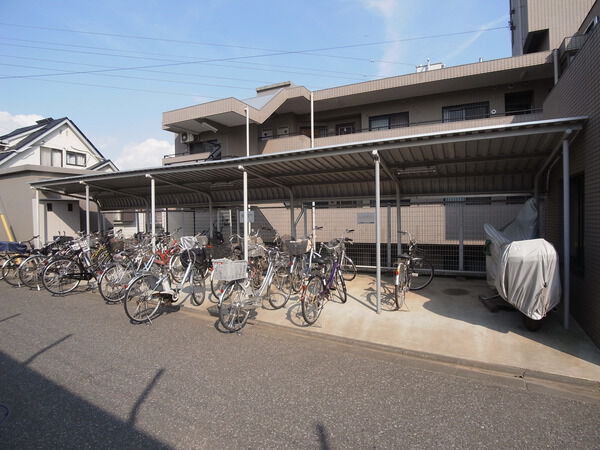 【コスモ川越サーパスコート】駐輪場 【コスモ川越サーパスコート】駐輪場
