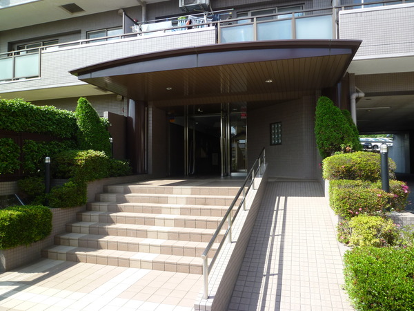 【藤和シティコープ大宮宮原】エントランス