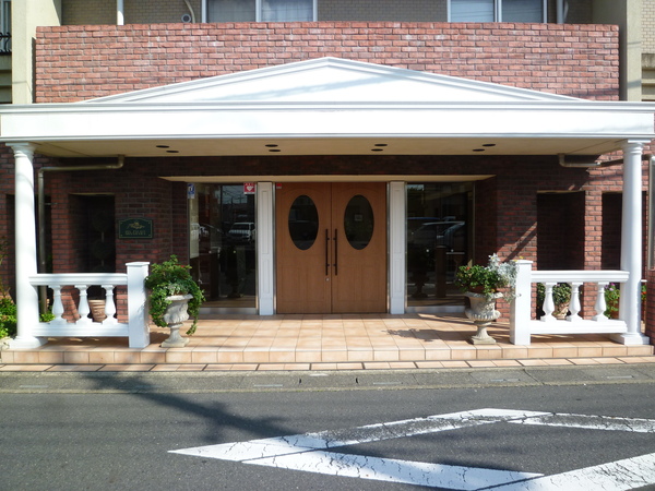 【ダイアパレス宮原】エントランス前