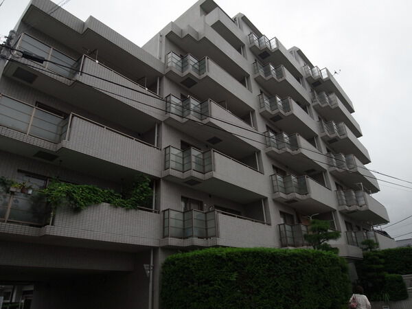 【ステイツ上尾】物件外観 【ステイツ上尾】物件外観