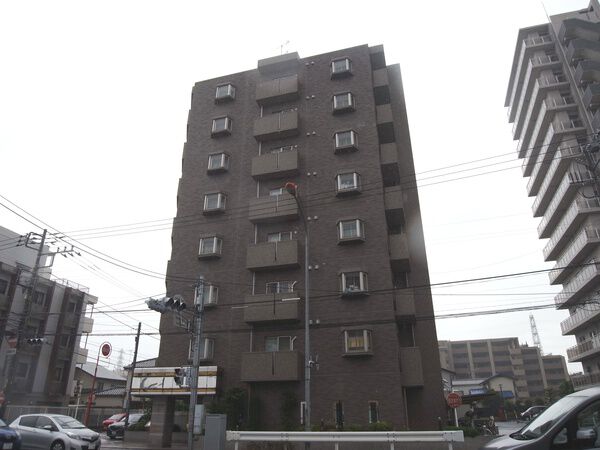 【エストヴォーレ上尾】物件外観