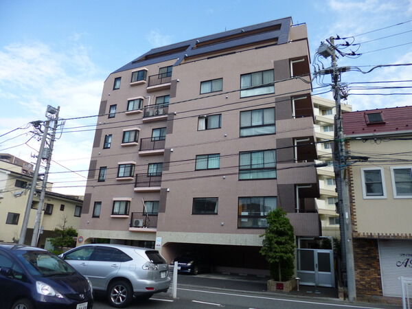 ヴィアシテラ入間 2枚目 ヴィアシテラ入間