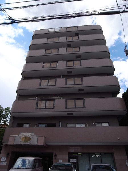 【ベルドゥムール春日部駅前】物件外観