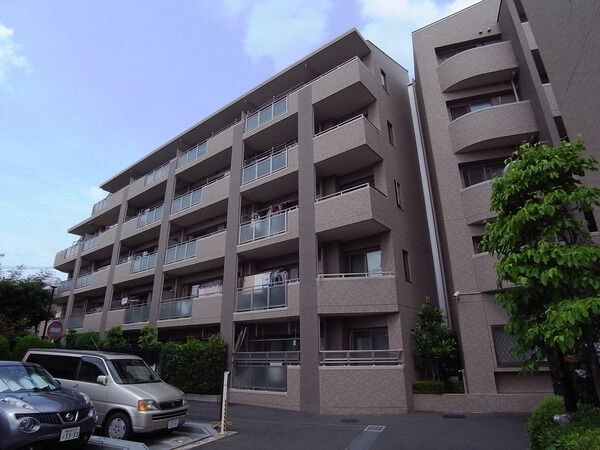 【ライフピア草加ヴェールステージ】外観