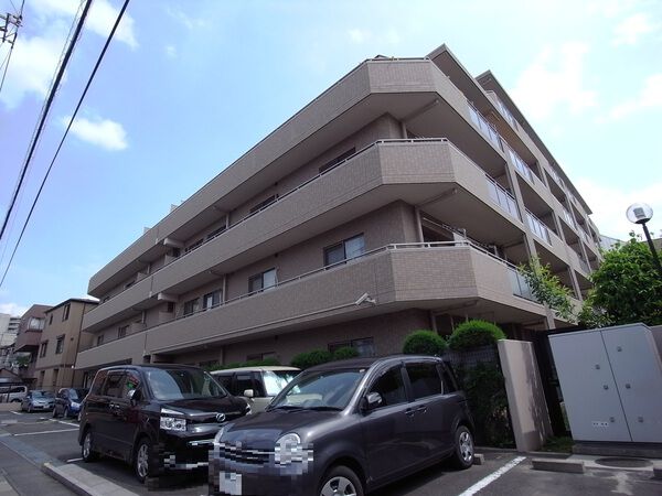 【ライフピア草加ヴェールステージ】外観
