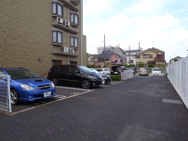 【セルテシティオ越谷】敷地内 【セルテシティオ越谷】敷地内