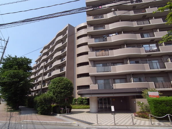 【オーベル越谷南】外観