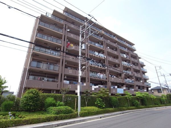 【リーデンススクエア新越谷】外観