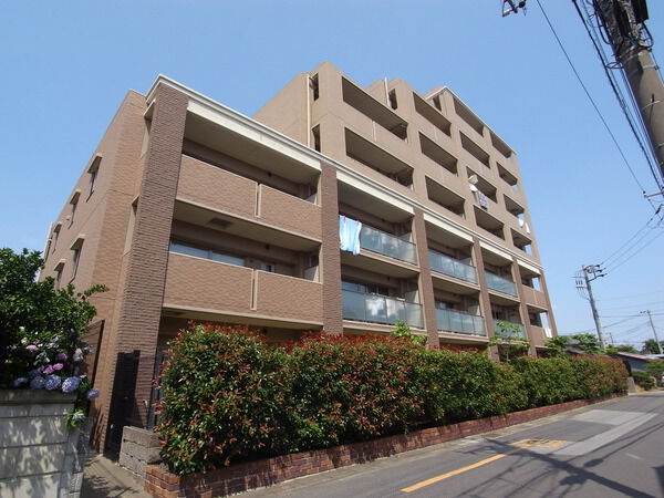 【ベルドゥムール越谷南町】外観 【ベルドゥムール越谷南町】外観