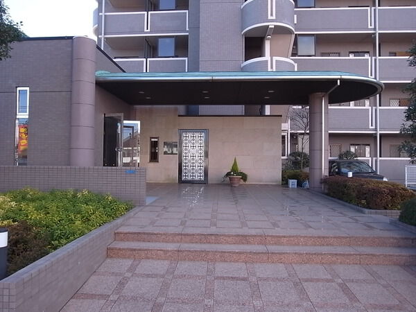 【アステール大井】エントランス 【アステール大井】エントランス