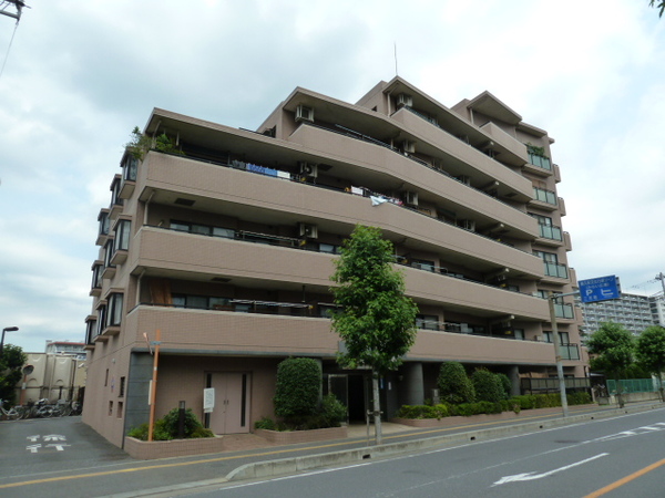 【ナイスアーバン鶴瀬】外観