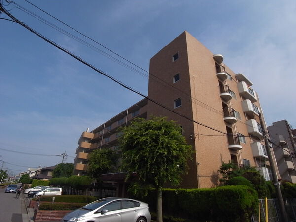 【蕨ローヤルコーポ】外観