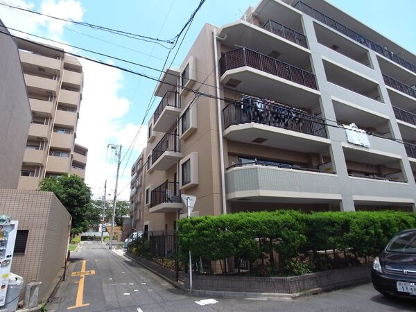【コート蕨南町パークフロント弐番館】外観