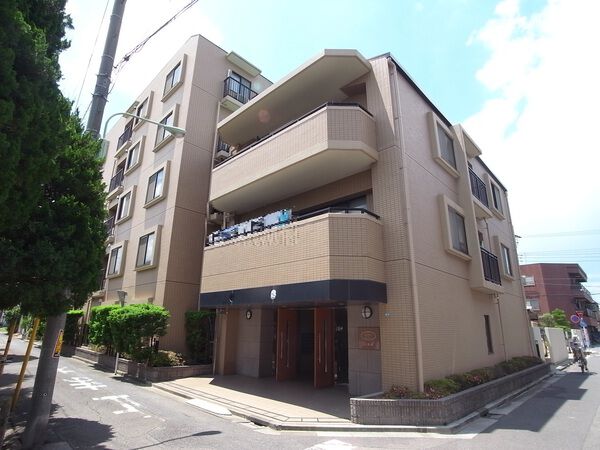 【コート蕨南町壱番館】外観