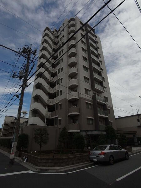 アーデル川口レヴァリエ