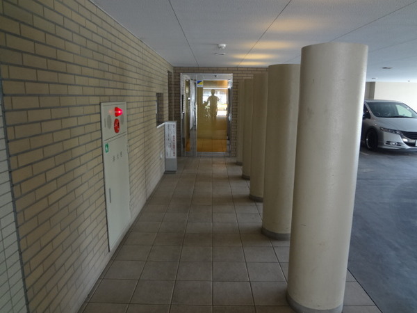 レーベンヴィラ西浦和ラフレコート