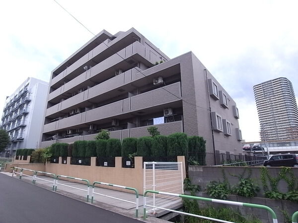 【レーベンハイム武蔵浦和ウィヴ】外観