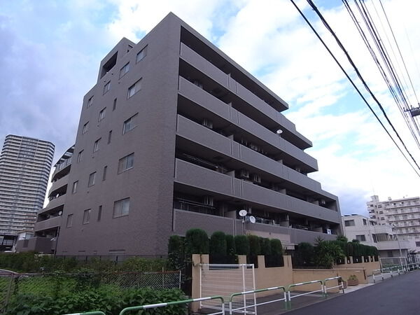 【レーベンハイム武蔵浦和ウィヴ】外観