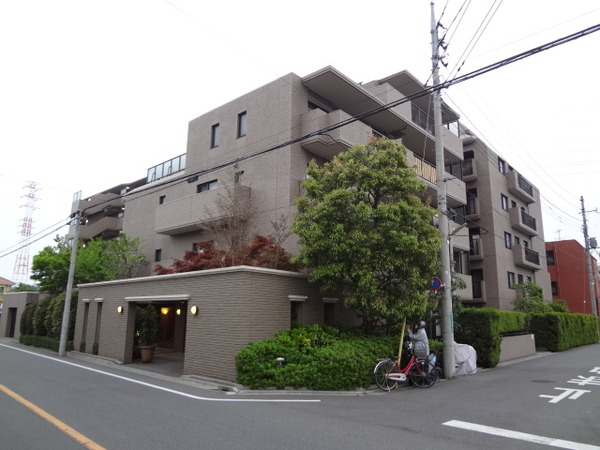 【ヴィルヌーブ南浦和】外観