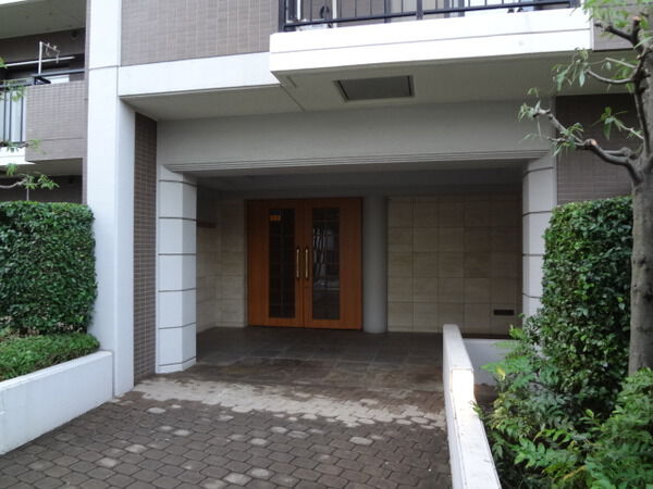 コスモ浦和根岸参番館