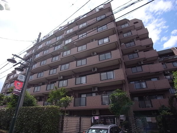 【ライオンズマンション南浦和第3】外観
