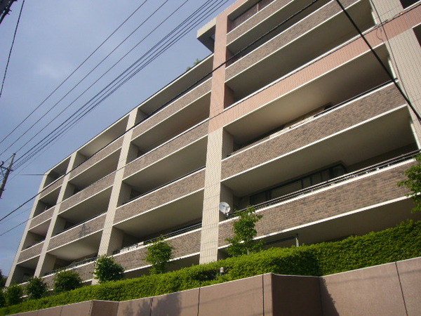浦和別所沼公園ガーデンハウス