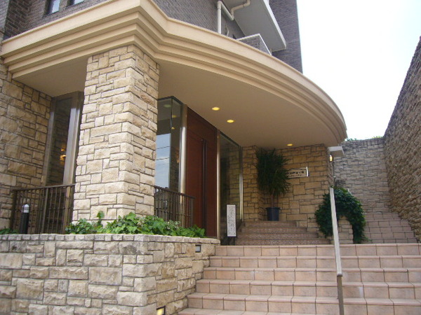 浦和別所沼公園ガーデンハウス