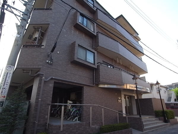 【ドラゴンマンション武蔵浦和壱番館】外観