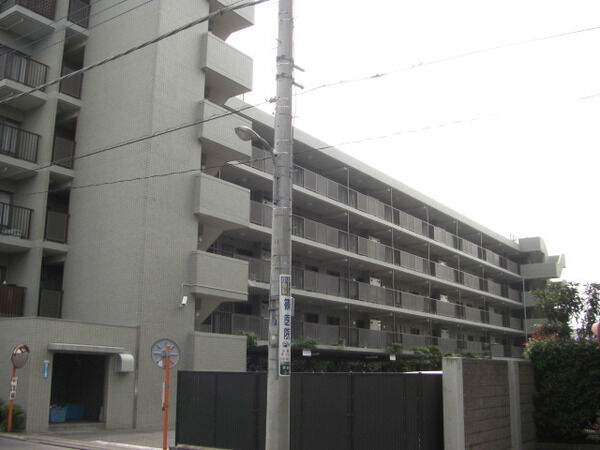 【アーベントハイム戸田公園】外観