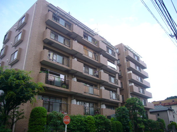 【朝日パリオ戸田】外観