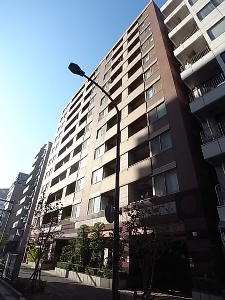 【ラコピエ大井町】マンション外観