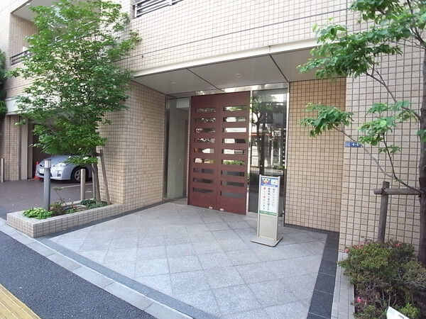 【ルネス大井町ゼームス坂】エントランス 【ルネス大井町ゼームス坂】エントランス