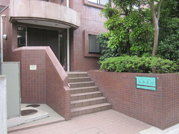 【グランベルク二子玉川】エントランス