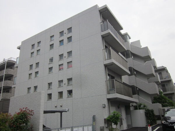 【ルネサンス二子玉川】外観