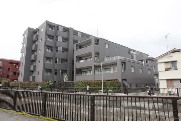 【クリオ久が原】外観