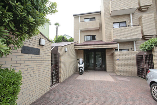 【パークハイム久が原】エントランス 【パークハイム久が原】エントランス