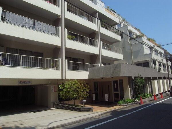 ヴィラロイヤル代々木 2枚目 ヴィラロイヤル代々木