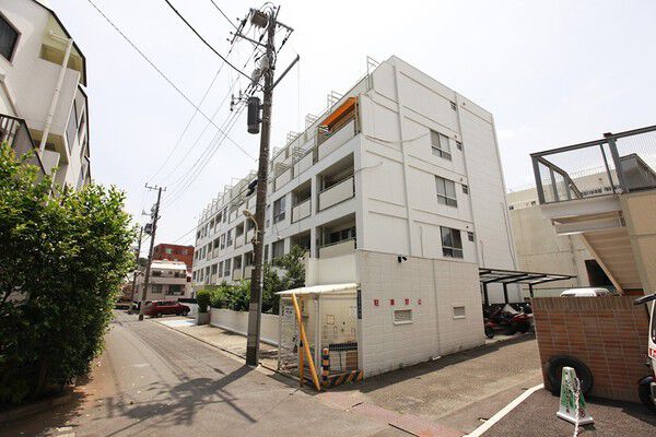 【代々木第2コーポラス】外観 【代々木第2コーポラス】外観